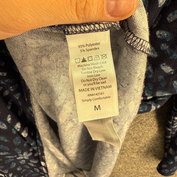 LulaRoe Top Women M Medium Blue Geometric Turtleneck Long Sleeve Casual Comfort - Picture 4 of 7